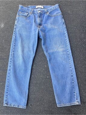 Levi’s VTG Classic Men's Blue Jeans - Timeless Straight Fit 505